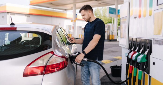Benzine over kaap 2 euro: De Wever blijft elke accijnsverlaging weigeren