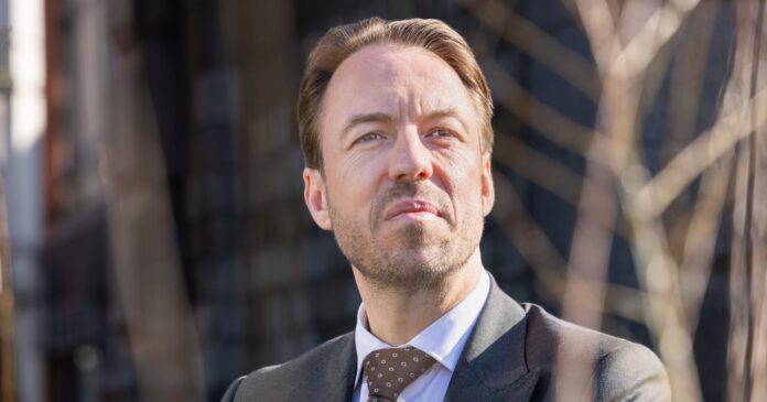 Van Rooy pleit voor nuchtere aanpak van hittegolven